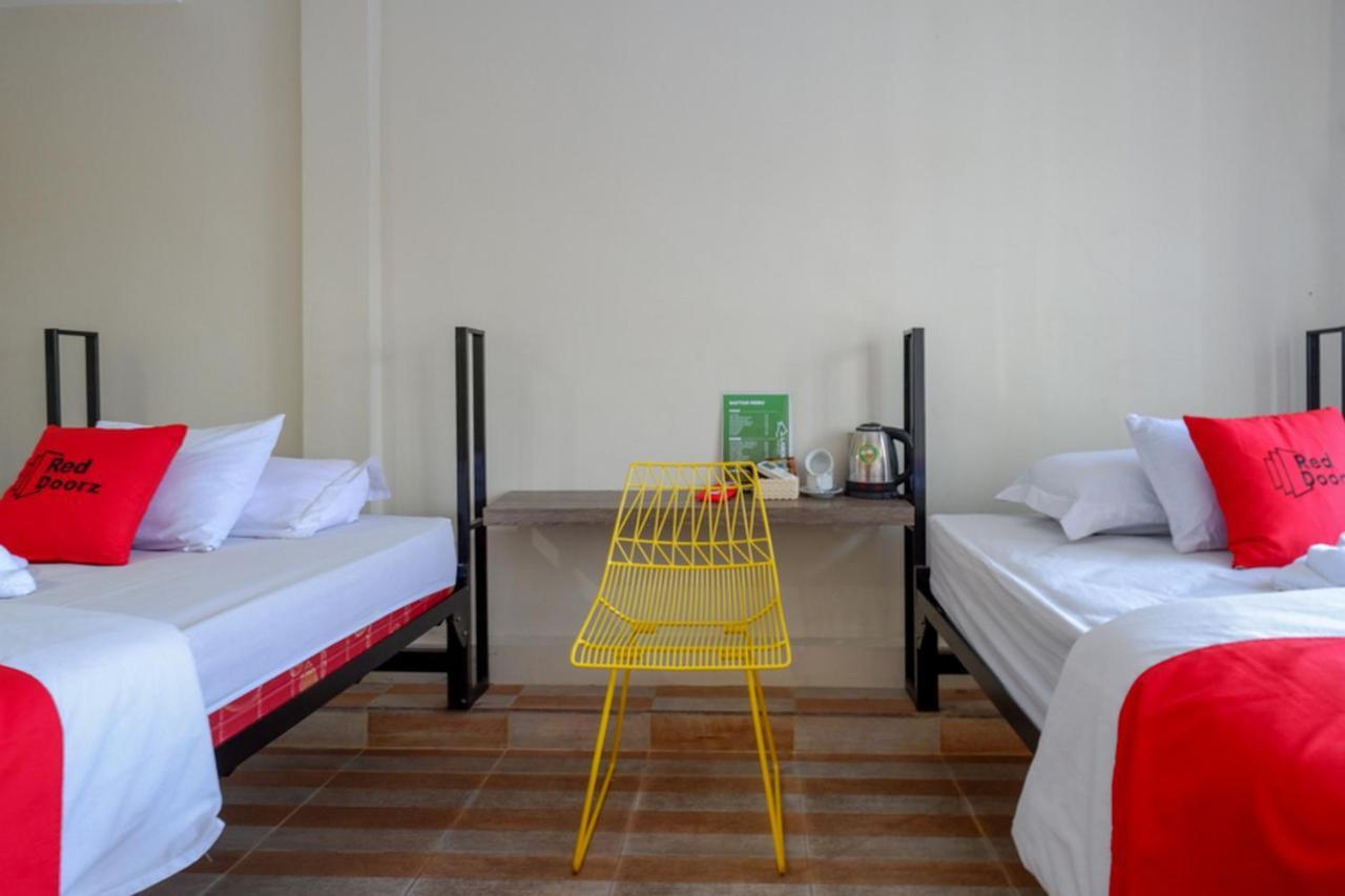Reddoorz Syariah At Jalan Jenderal Sudirman Palopo Otel Dış mekan fotoğraf